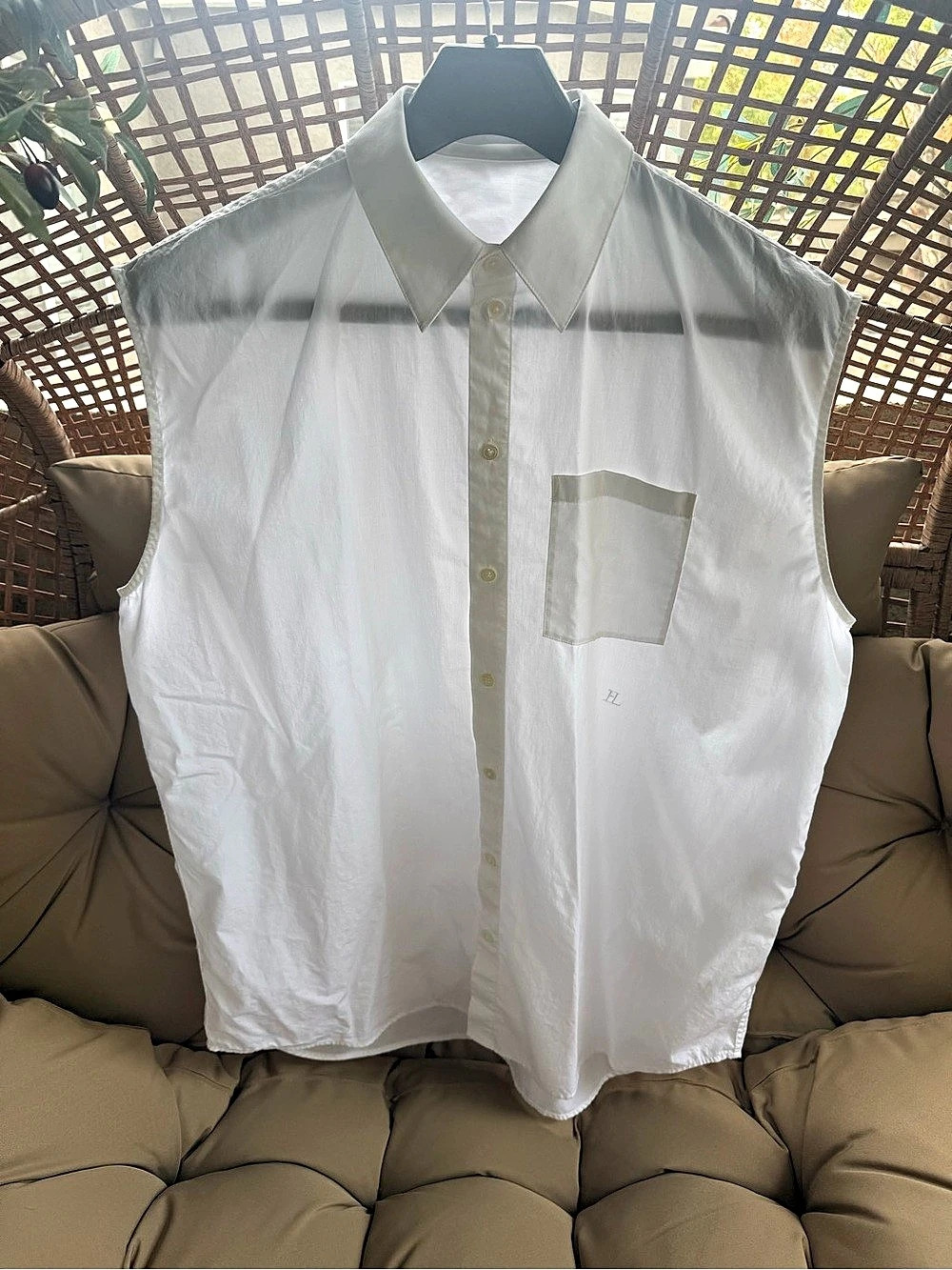 Helmut Lang 001HM513 Sleeveless Button Down Cotton Top in White Size Small